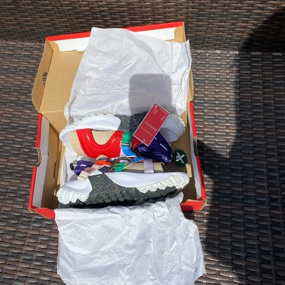 Nike Oneonta Be True Sandal - Picture 2 of 14